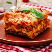 Meat sauce lasagna