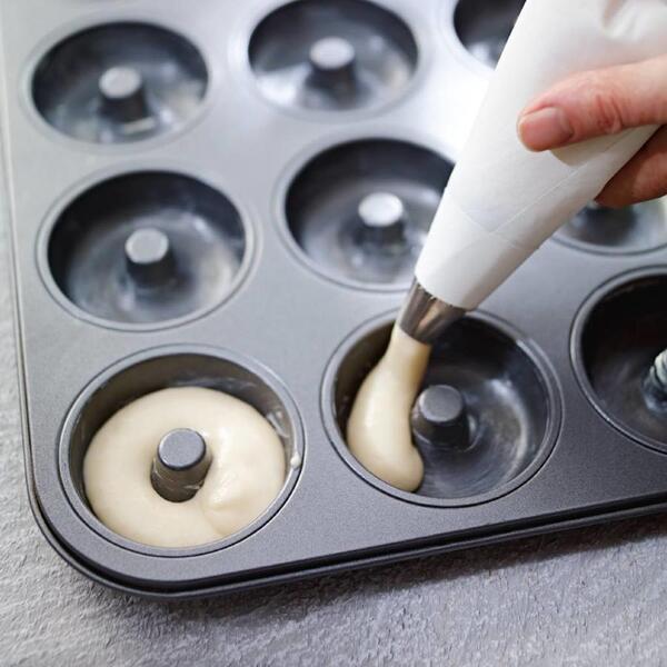 Doughnut pan